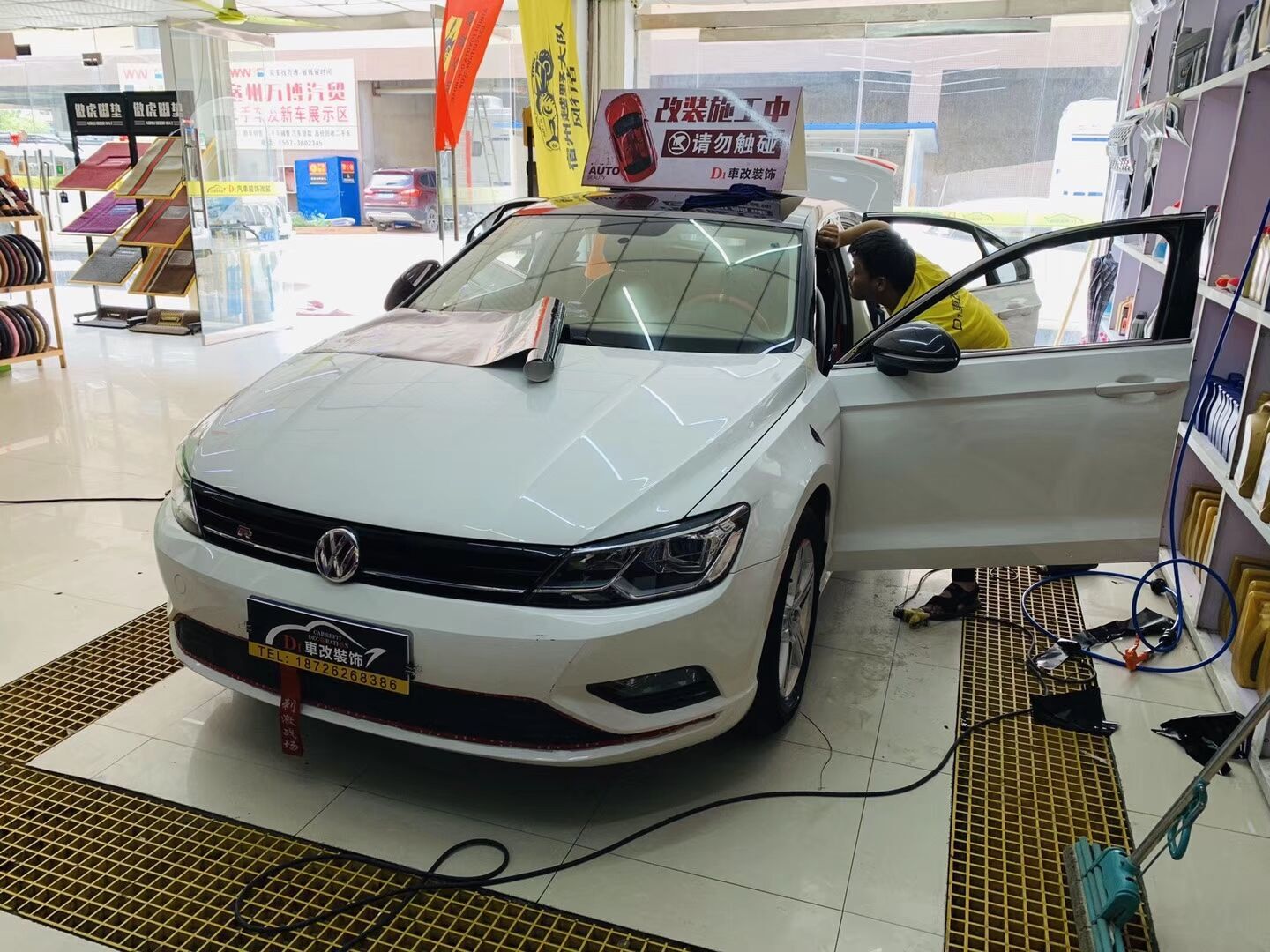 大众凌渡边柱改色……门把手电镀银(图6)