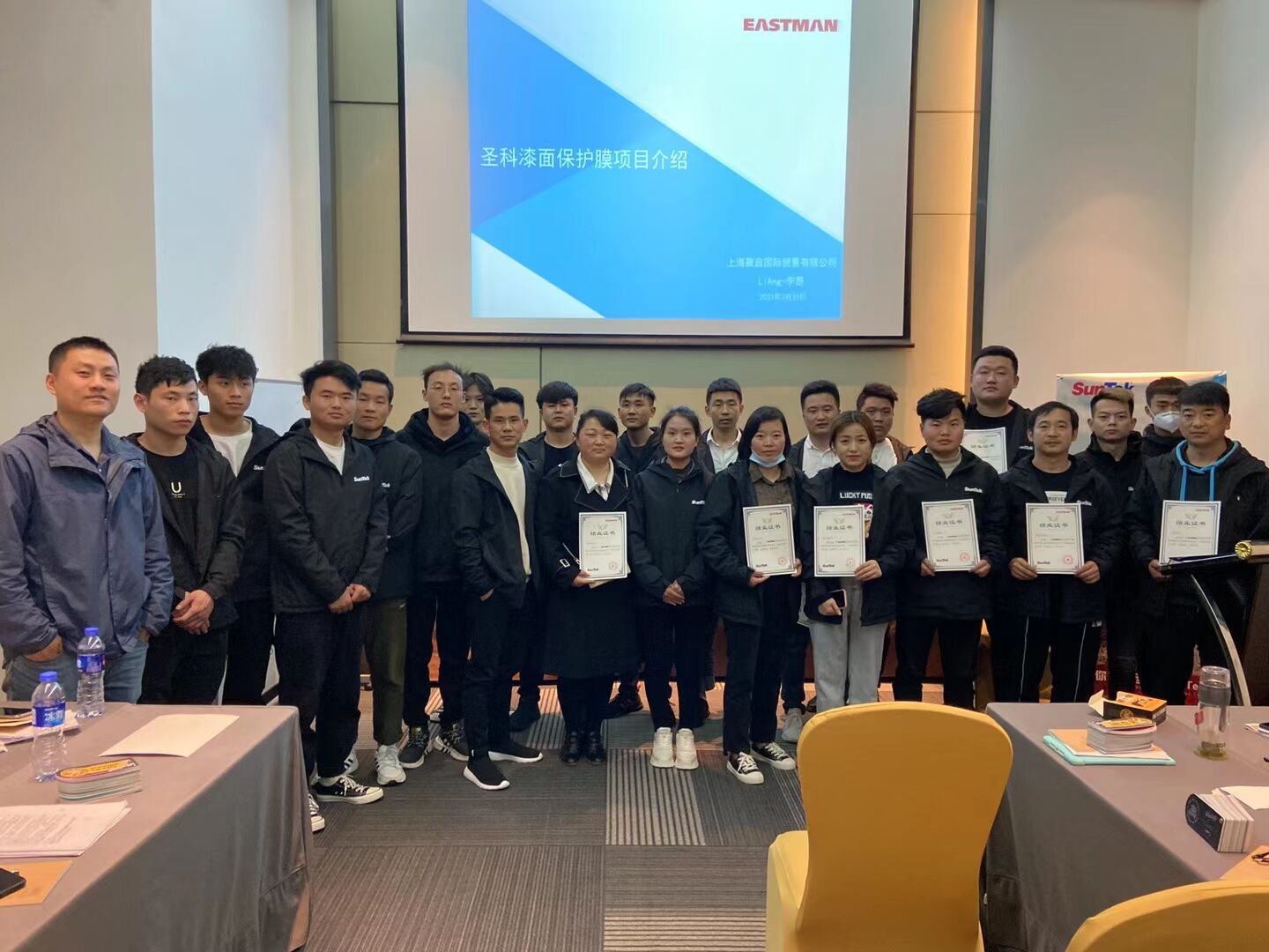 车衣，改色，太阳膜，贴膜就找宿州D1车改，专业专注！(图4)