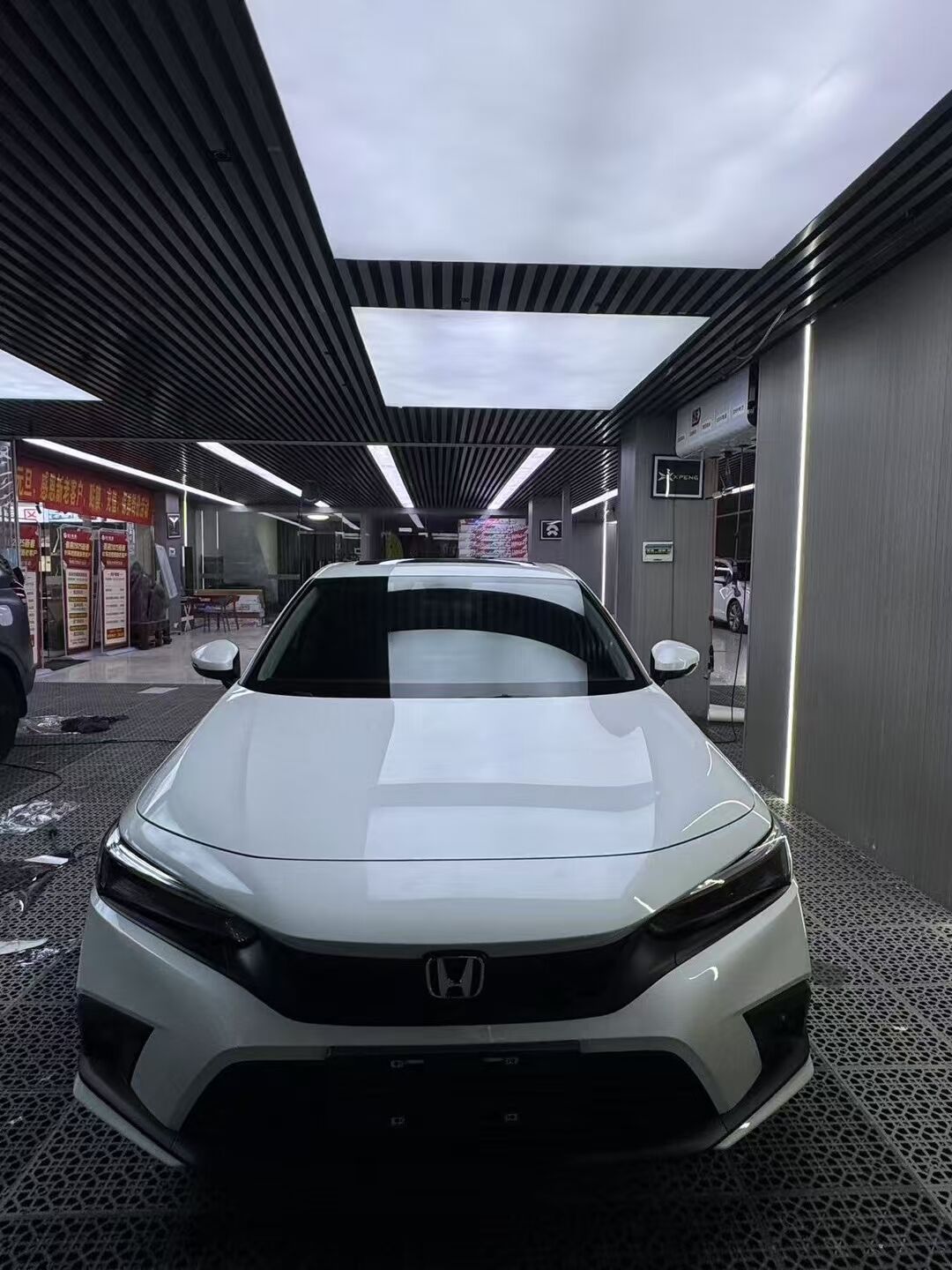 三辆装贴太阳膜(图3)