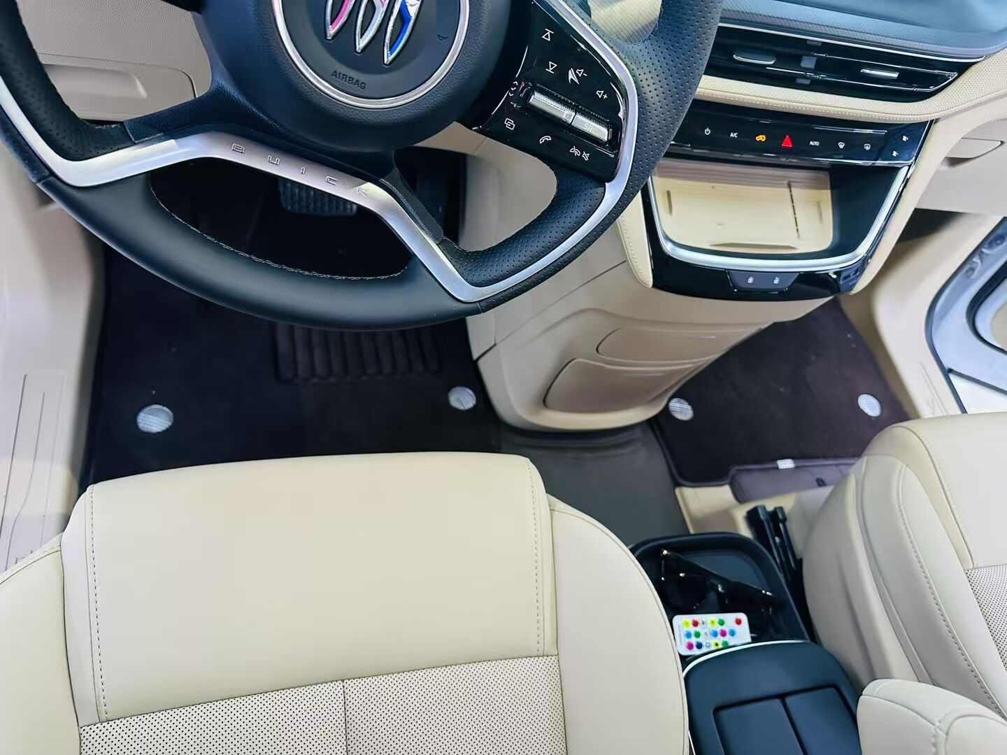 别克GL8改装完工(图3)