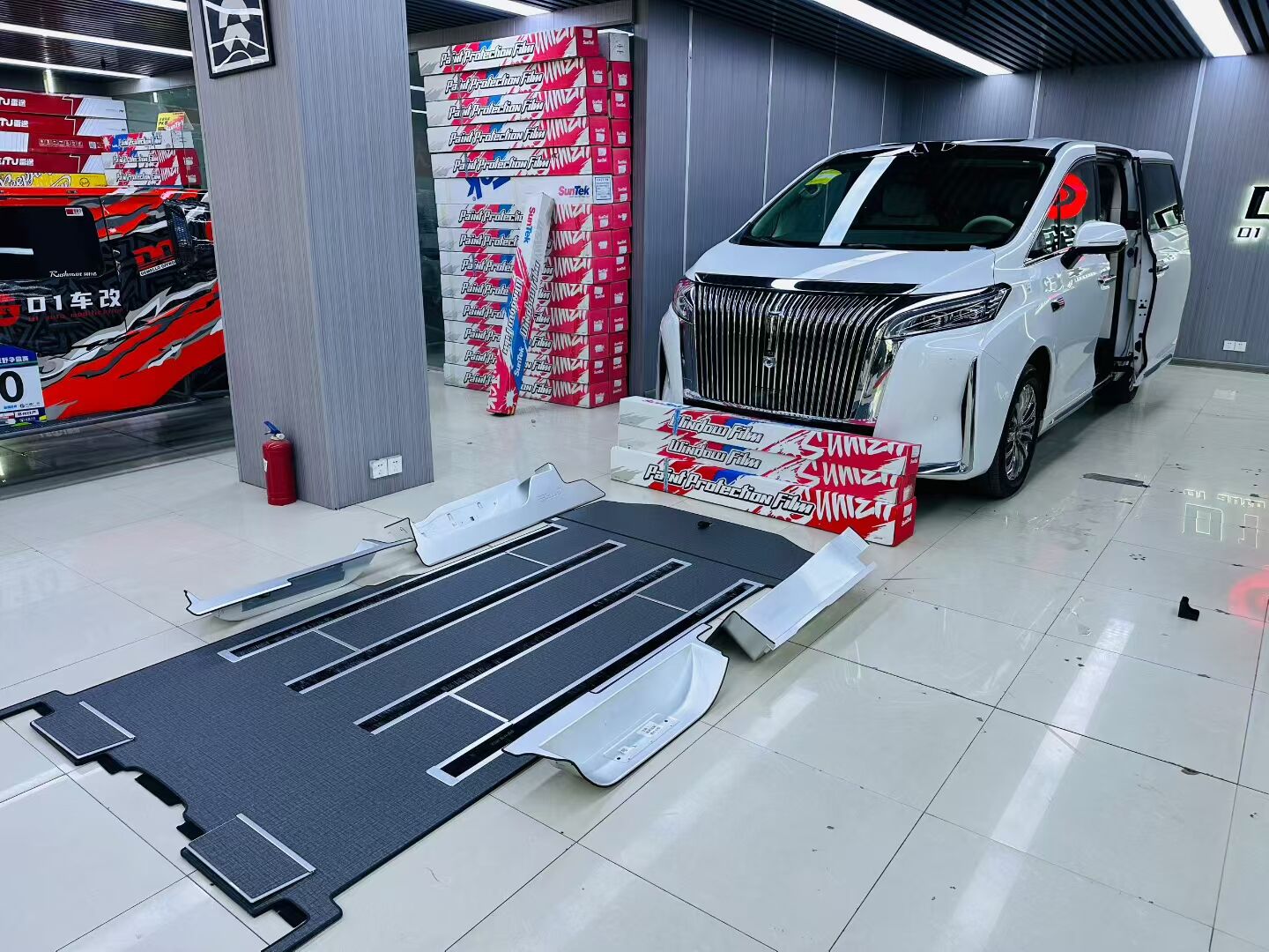 魏牌高山尚饰丽雅地板套装，圣科车衣+太阳膜(图2)